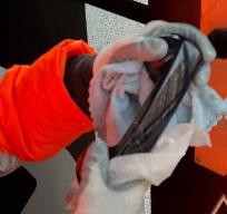 Clean handset and pad